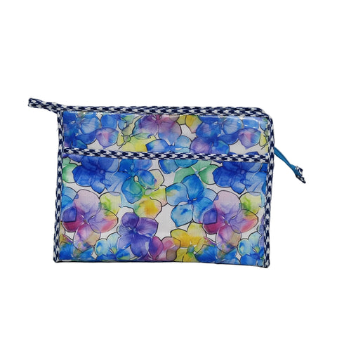 OCEAN MIST PRINT TRIOZIP TOILETRY BAG