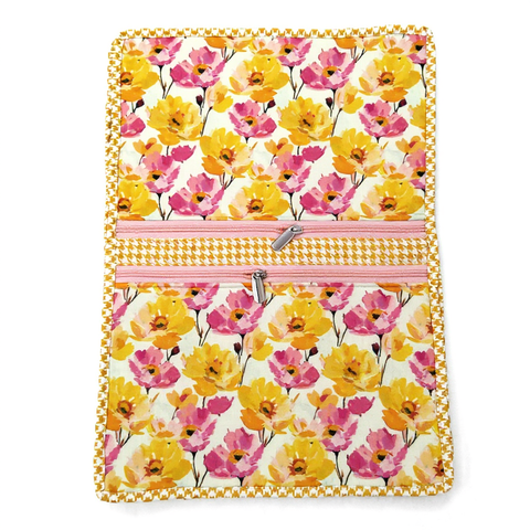 SUNBEAM DAISIES PRINT MAXSTOR TOILETRY BAG