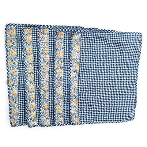 RETRO FLORAL CHARM PRINT GRAND SAREE ORGANIZER