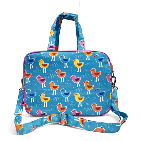 PLAYFUL BIRDS PRINT TRAVEL BAG