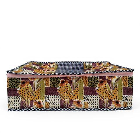 MIDNIGHT PEACH PETALS PRINT GRAND SAREE ORGANIZER