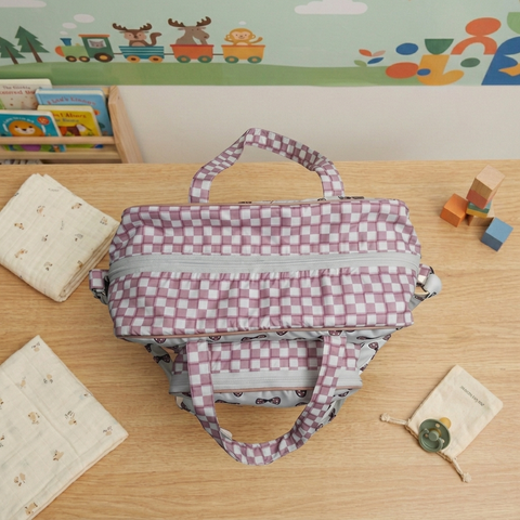 Classy Bow Print Baby Diaper Bag