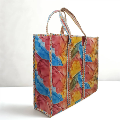 COLOR CRUSH PRINT Everyday Tote