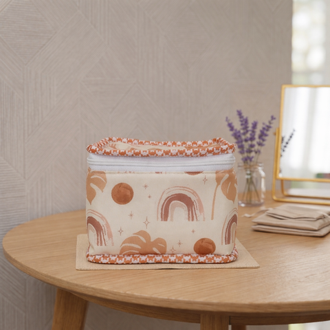 TERRACOTTA RAINBOWS PRINT EARRING ORGANIZER
