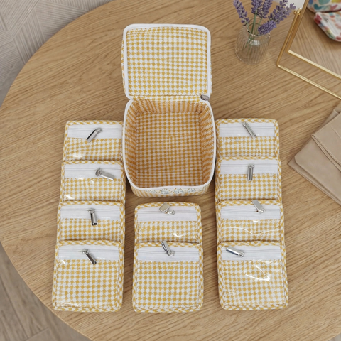 GOLDEN BLOSSOM MOSAIC PRINT EARRING ORGANIZER