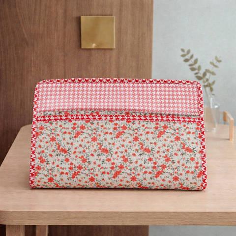 SCARLET MEADOW DITSY PRINT MAXSTOR TOILETRY BAG