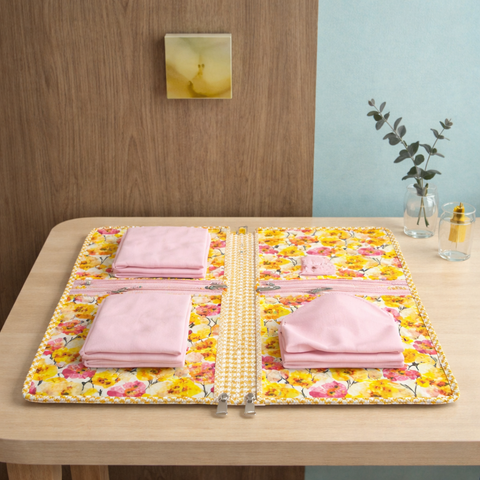 SUNBEAM DAISIES PRINT MAXSTOR TOILETRY BAG