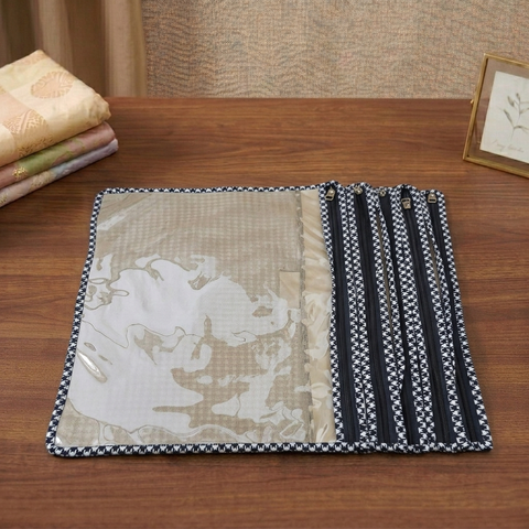 MIDNIGHT DAISY Print Grand Saree Organizer