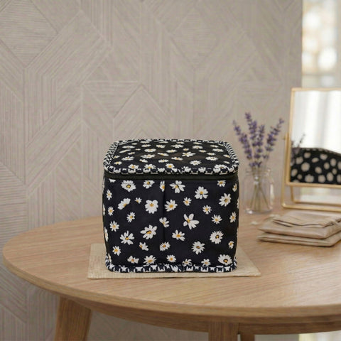 MIDNIGHT DAISY PRINT BINDI ORGANIZER