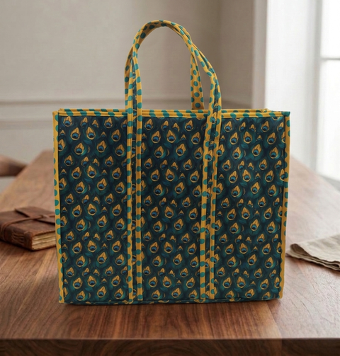 PEACOCK GLORY PRINT Everyday Tote