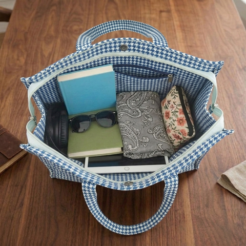 INDIGO MOSAIC PRINT Everyday Tote