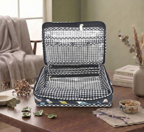 ABC DOODLE PRINT MULTIPURPOSE JEWELRY ORGANIZER SET