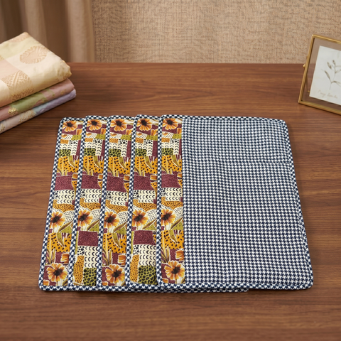 MIDNIGHT PEACH PETALS PRINT GRAND SAREE ORGANIZER