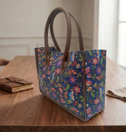 BLUE BLOOM TRAVEL LEATHER BAG