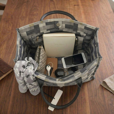 SHADOW BLOCKS GEOMETRIC LEATHER BAG
