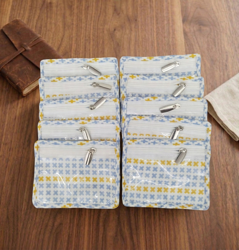 DAISY DREAMS PRINT LUXE 10-POUCH EARRING ORGANIZER