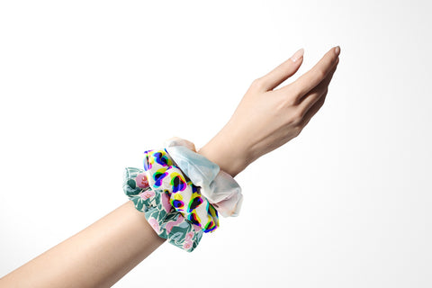 SCRUNCHIES - 002