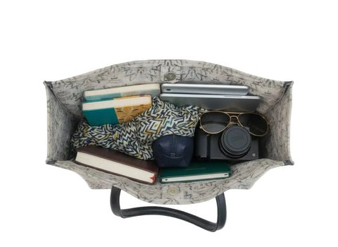 SILENT GEOMETRY TRAVEL LEATHER BAG