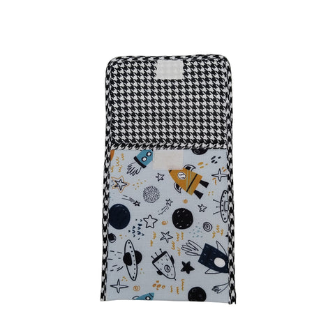 SPACE DOODLE PRINT TRAVEL DENTAL KIT