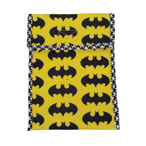 SUPER SQUAD BAT PRINT TRAVEL DENTAL KIT