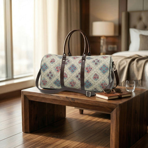 FLORAL TILES  PRINT DUFFLE BAG