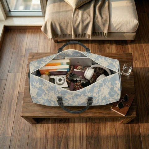 CLOUD BLOOM PRINT DUFFLE BAG