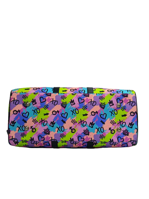 XOXO PRINT DUFFLE BAG