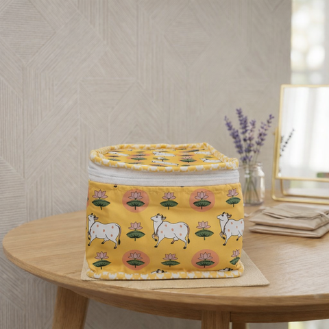 PICHWAI PASTURES PRINT Earring Organizer