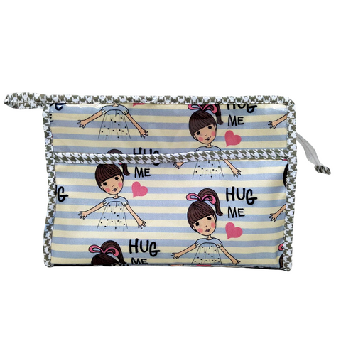 HUG MAGIC PRINT TRIOZIP TOILETRY BAG