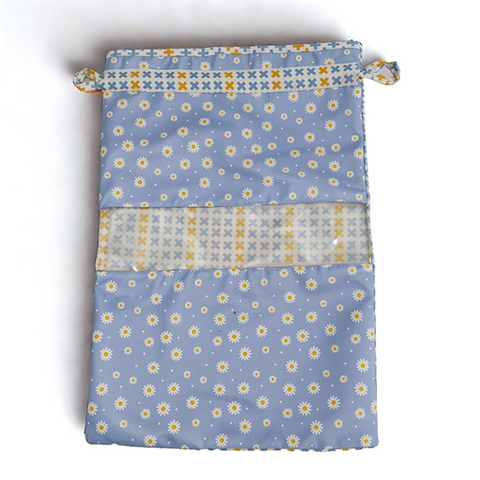 DAISY DREAMS PRINT Heels & Sandals Cover