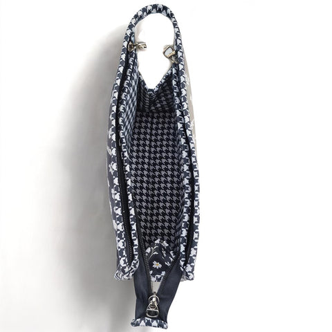 MIDNIGHT DAISY PRINT TrioZip Toiletry Bag