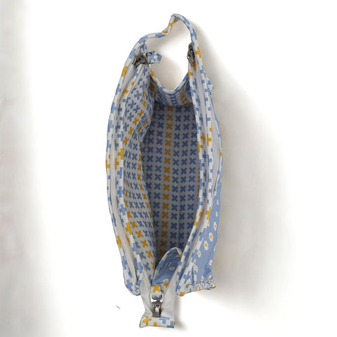 DAISY DREAMS PRINT TrioZip Toiletry Bag