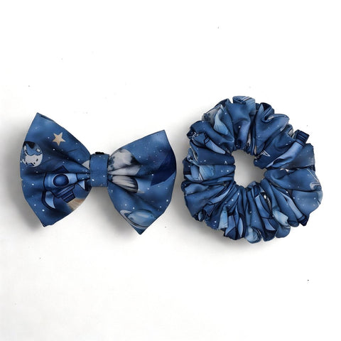 GALAXY WONDERS PRINT Scrunchie & Bow Combo