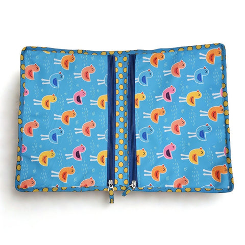 PLAYFUL BIRDS PRINT MaxStor Toiletry Bag