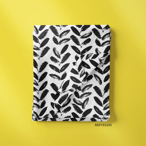 Black & White Leaves
